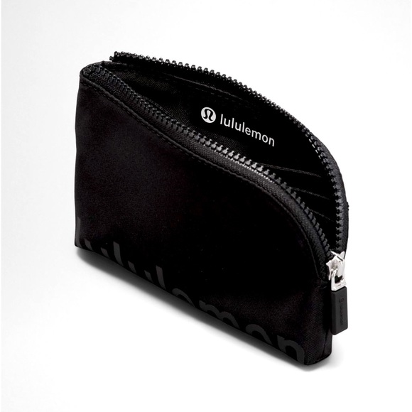 Lululemon Clippable Card Pouch, Wallet, Coin Purse NWT - Picture 2 of 7